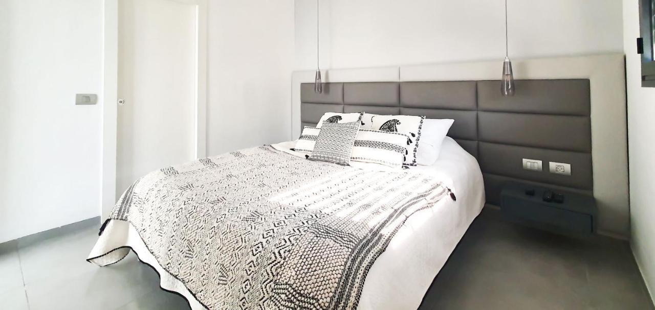 Bnbisrael Apartments - Rupin Ruby Tel Awiw Zewnętrze zdjęcie